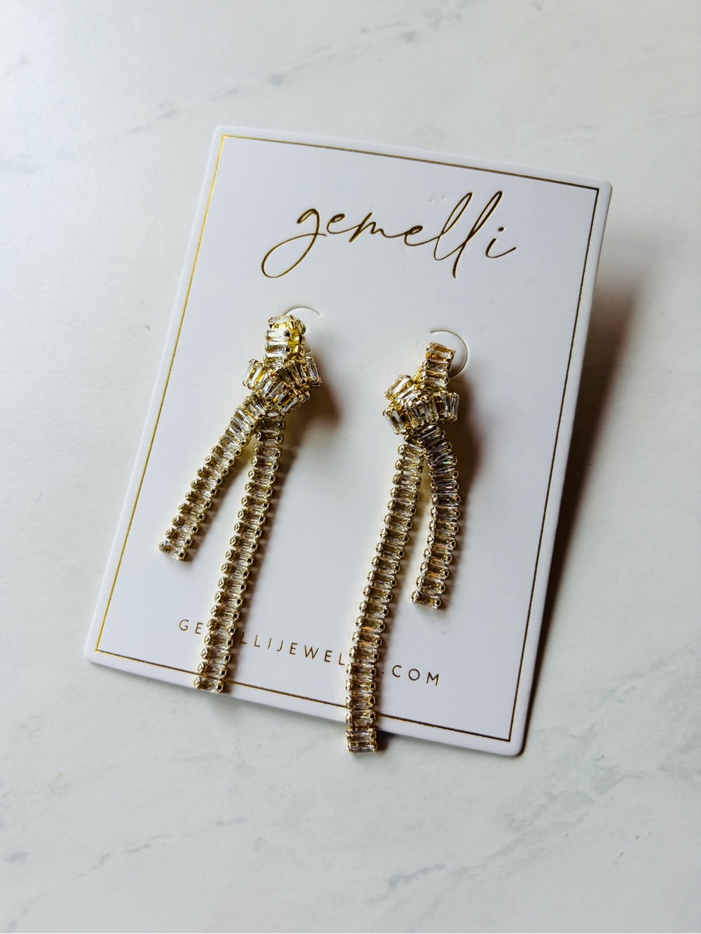 NWT Gemelli Rhinestone Twist Earrings Gold